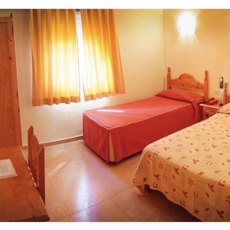 Hotel Restaurante Berlanga - Habitación Triple - 3