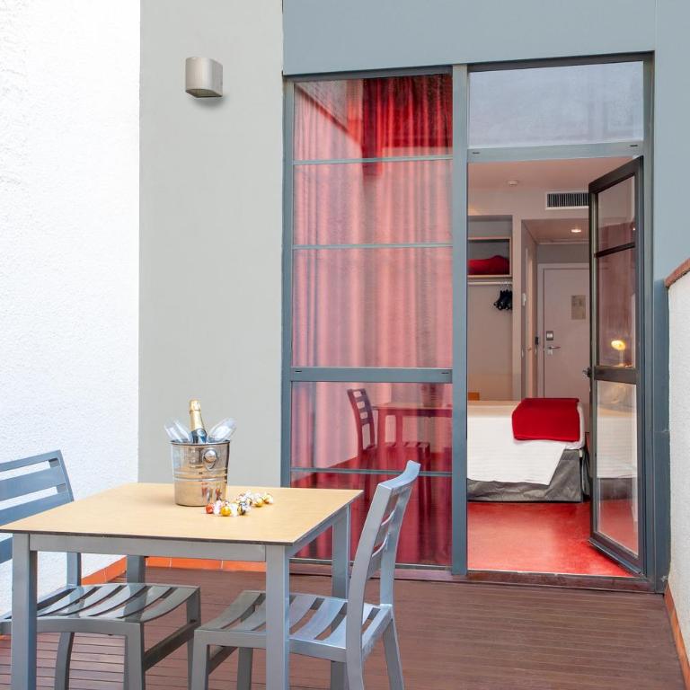 Ciutat Vella - Twin Room with Terrace - 5