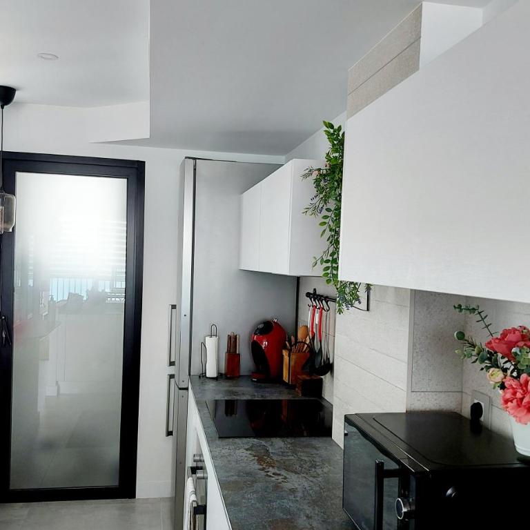 Exclusif Appartement en 1er Ligne, Vue Imprenable, Piscine, Parking Privé à Playa Mucha Vista, Alicante - Apartamento de 2 dormitorios - 26