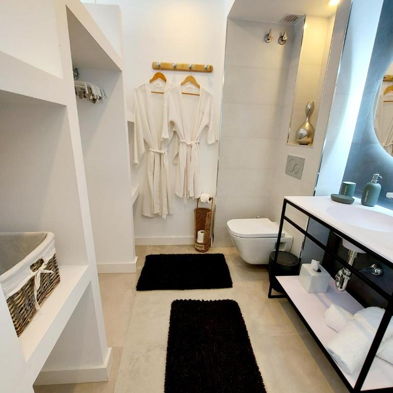 Exclusif Appartement en 1er Ligne, Vue Imprenable, Piscine, Parking Privé à Playa Mucha Vista, Alicante - Apartamento de 2 dormitorios - 9