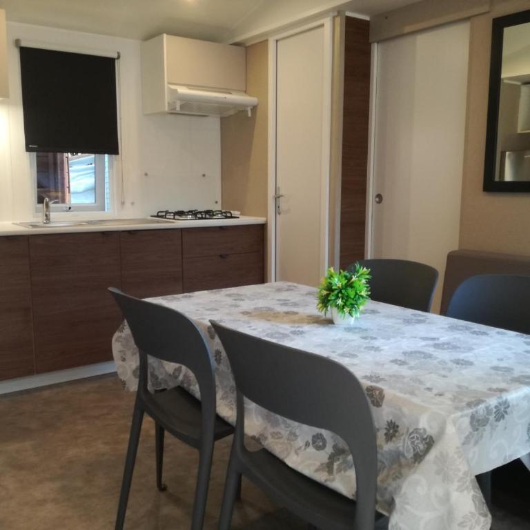 Campeggio Italia - Casa Mobile - 4