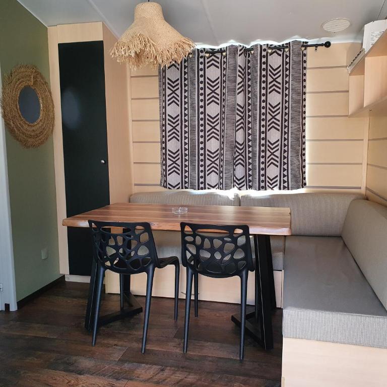 CAMPING & SPA CAP SOLEIL - Mobile Home - 1