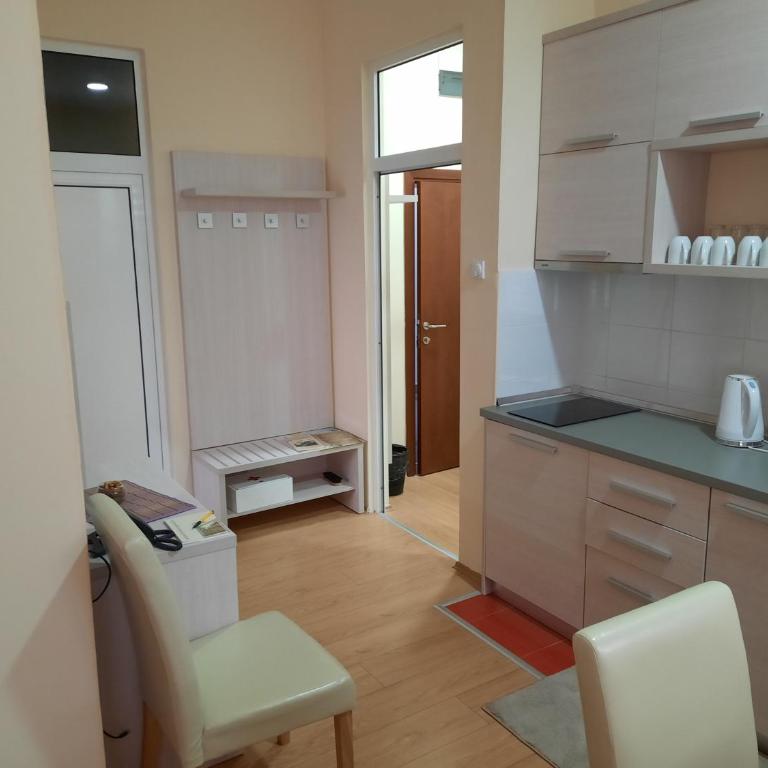 Apartman Karadjordje 2 - Apartman sa 2 Spavaće Sobe - 6