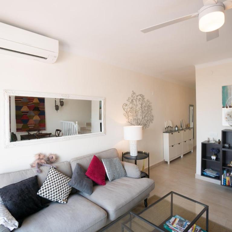 Urb. La Hacienda, 16 - Apartamento Dúplex - 4