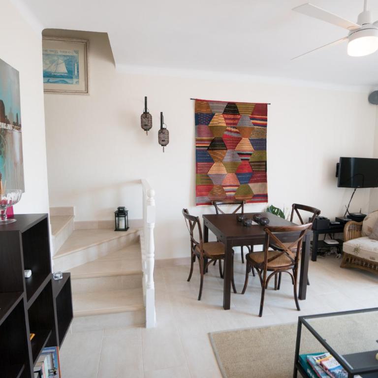 Urb. La Hacienda, 16 - Apartamento Dúplex - 8