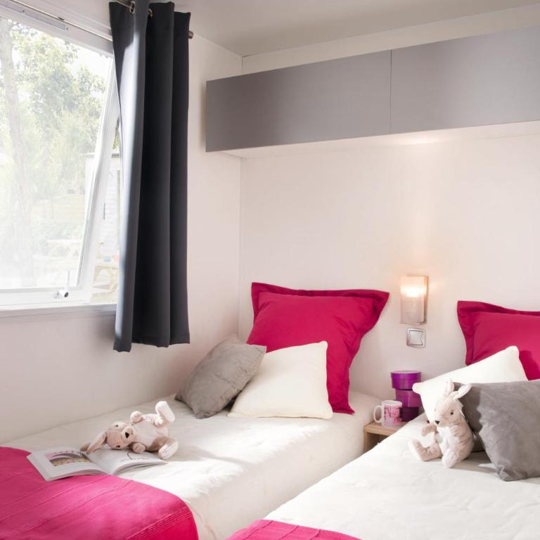 CAMPING & SPA CAP SOLEIL - Mobile Home Supérieur 3 Chambres - 3