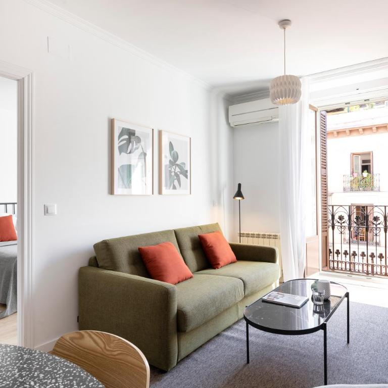 Aspasios Calle Mayor Apartments - One-Bedroom Apartment with Balcony (4 Adults) - 5