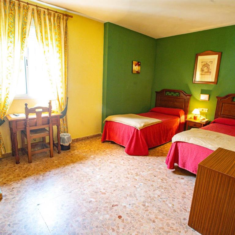 Hotel Arunda II - Habitación Doble con parking - 2 camas - 4