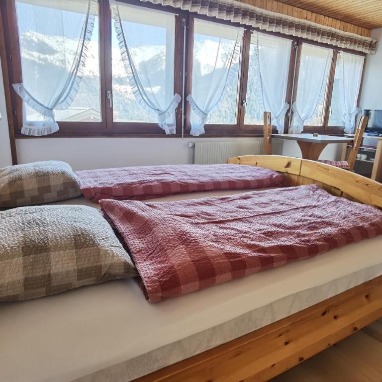 Auberge la Tzoumaz - Doppelzimmer mit eigenem Bad - 2