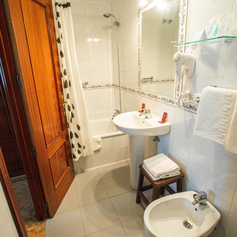 Hotel Arunda II - Habitación Doble - 2 camas - 30