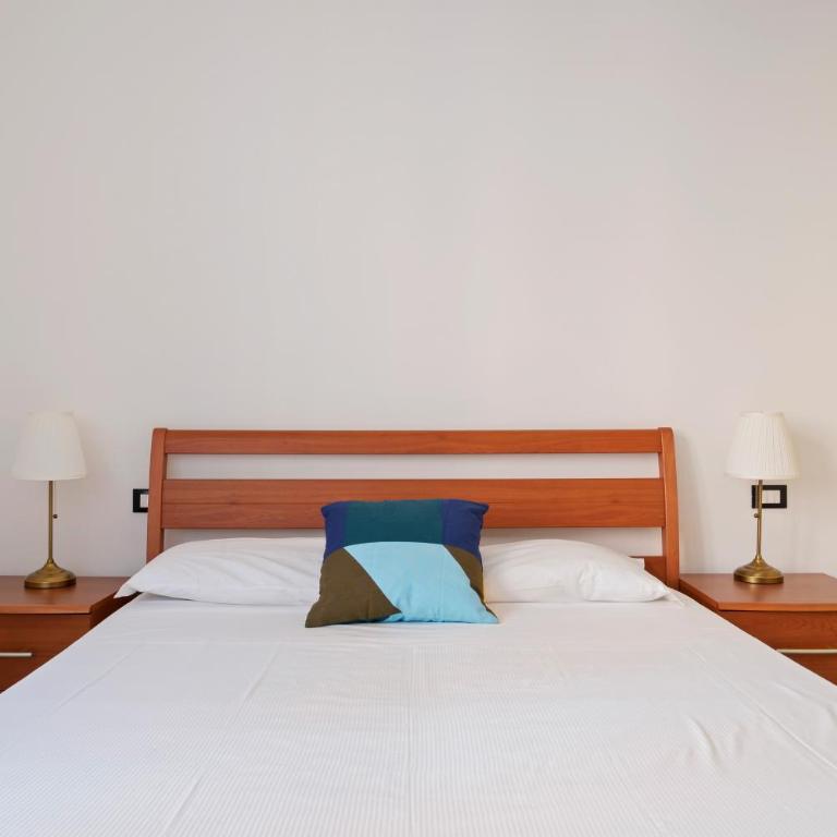 GuestHost - Stazione Centrale Cozy and Functional Flat - Appartamento con 1 Camera da Letto - 13