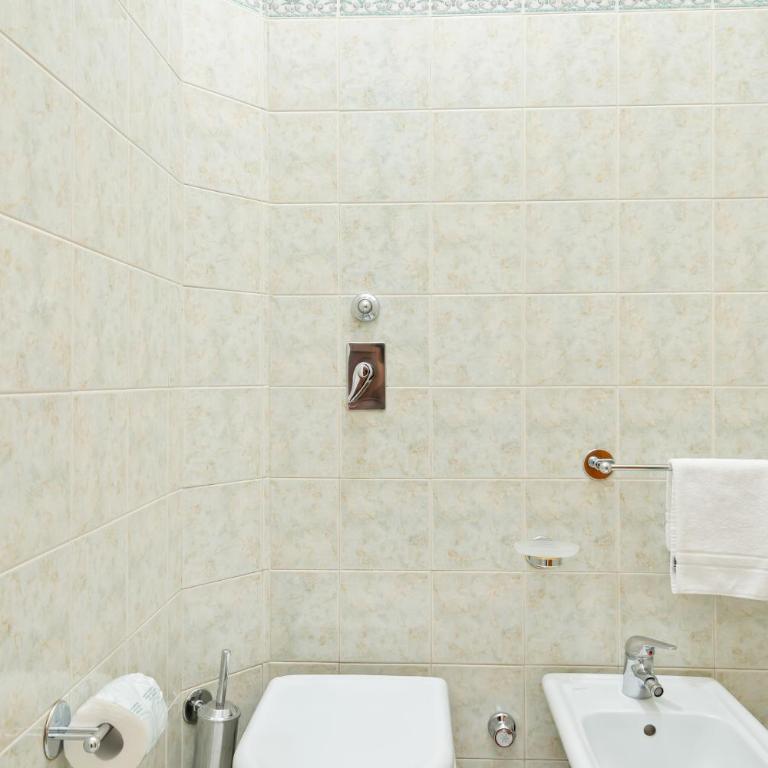 GuestHost - Stazione Centrale Cozy and Functional Flat - Appartamento con 1 Camera da Letto - 22