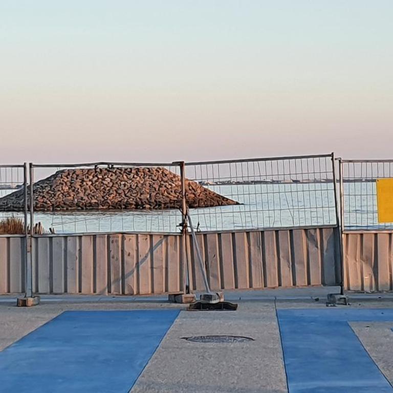 Grande villa indépendante proche plage et commerces grande motte - Villa - Côté Plage - 73