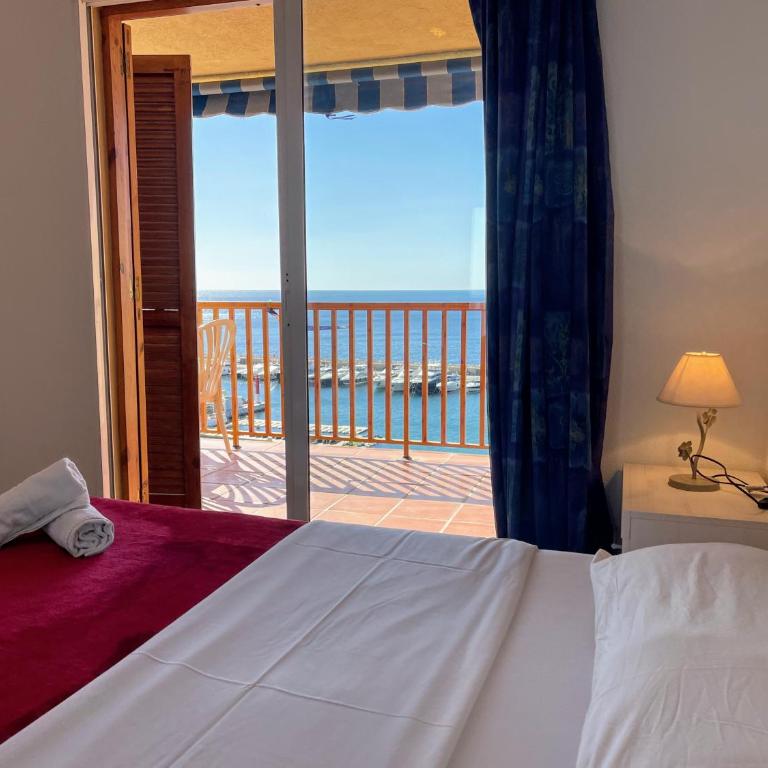 Sunrise Beachfront Apartment by the Marina - Apartamento con vistas al mar - 9
