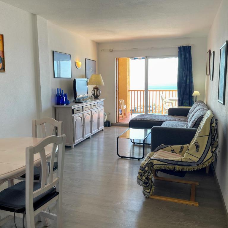 Sunrise Beachfront Apartment by the Marina - Apartamento con vistas al mar - 6