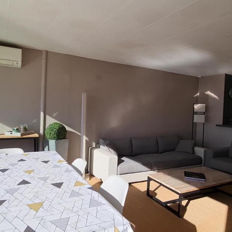 Résidence de standing la Pêcherie Spacieux T3 comme un cocon familial vue mer et sur l'avant port Sur le bout du bout de Cap d'Agde seule cap en Occitanie - Apartment with Sea View - 15