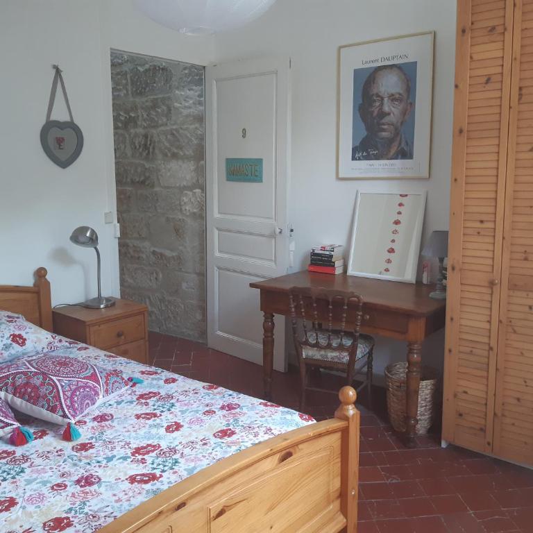 MAISON DE CHARME AVEC COUR, proche rue des Teinturiers - Villa de 2 dormitorios - 9