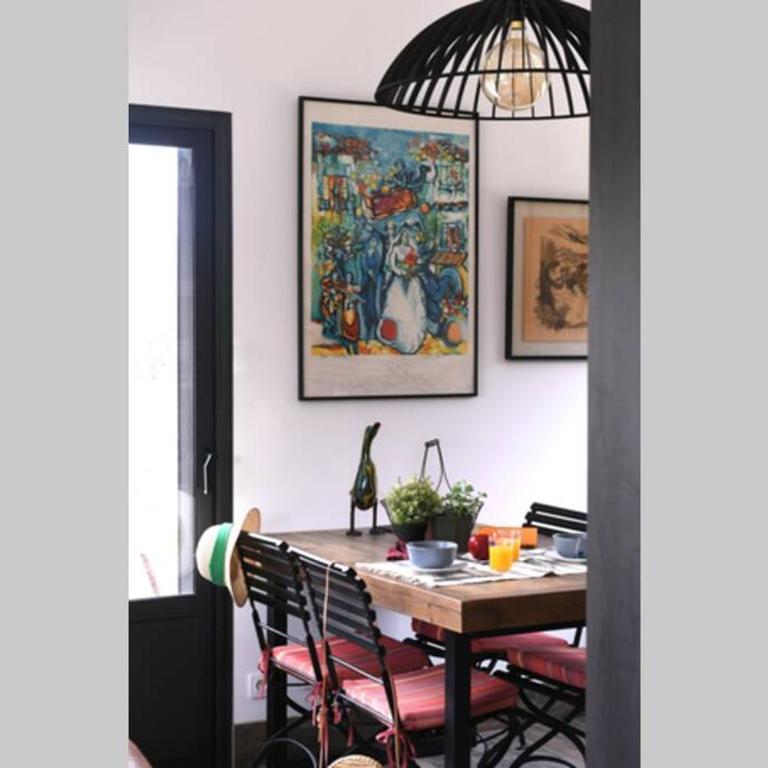 Le Galinié Chic'Art. Un bel Atelier avec Piscine - Maison 2 Chambres - 24