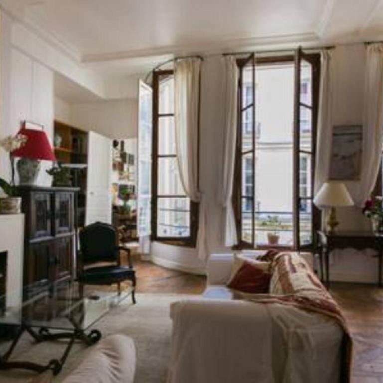 Duplex St-Michel - Quartier latin - Two-Bedroom Apartment - 4