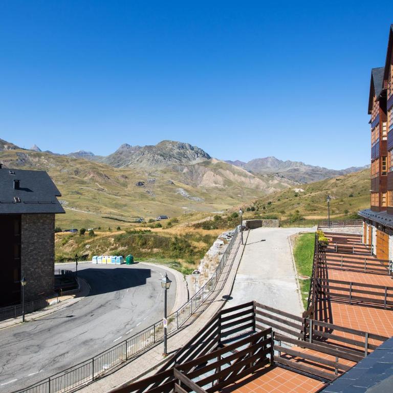 Lanuza by PIRINEOS 360 - Garaje y trastero - One-Bedroom Apartment - 11