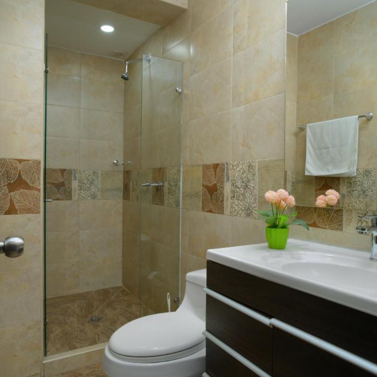Hollywood Beach Suite - Habitación Doble Deluxe con balcón - 2