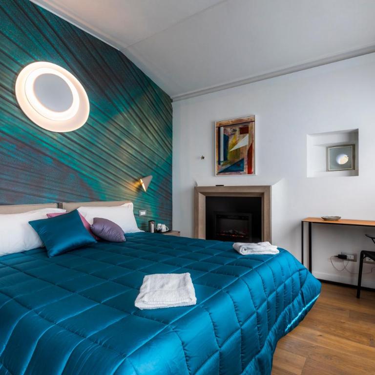 Residenza Benizzi - Boutique Guest House in the Historic Center of Florence - Camera Deluxe Matrimoniale/Doppia con Letti Singoli con Vista Città - 3