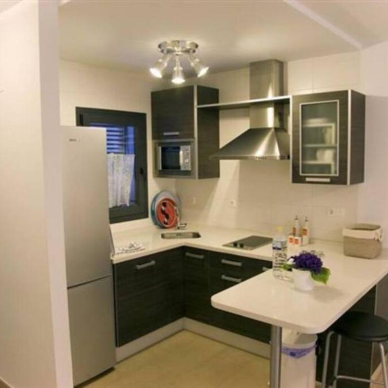 Apartamento con terraza garaje y wifi - Apartamento de 2 dormitorios - 17