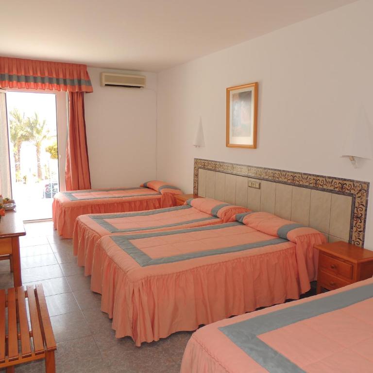 Virgen del Mar Holidays - Habitación Cuádruple con balcón - 3