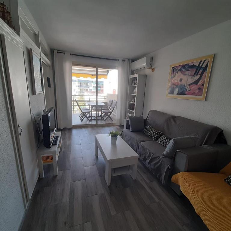APARTAMENTO EN EL CENTRO DE SALOU - One-Bedroom Apartment - 9