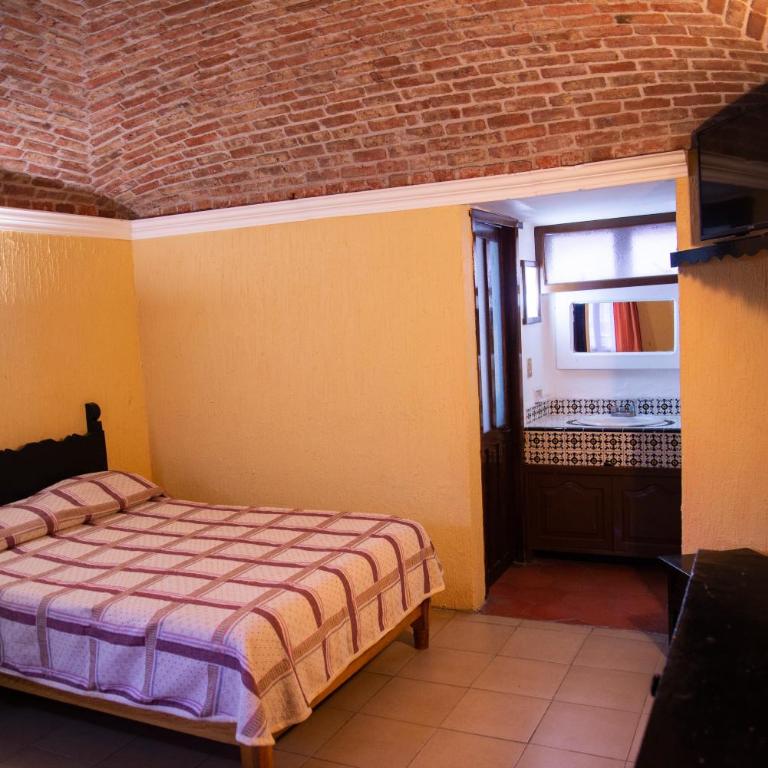 Hotel Hacienda de Cobos - Twin Room - 7