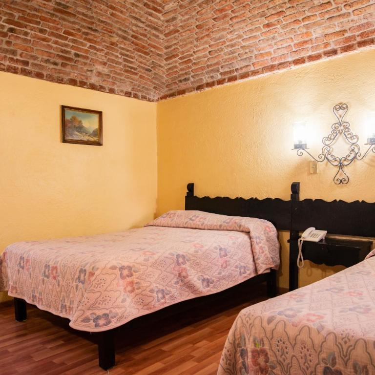Hotel Hacienda de Cobos - Twin Room - 11