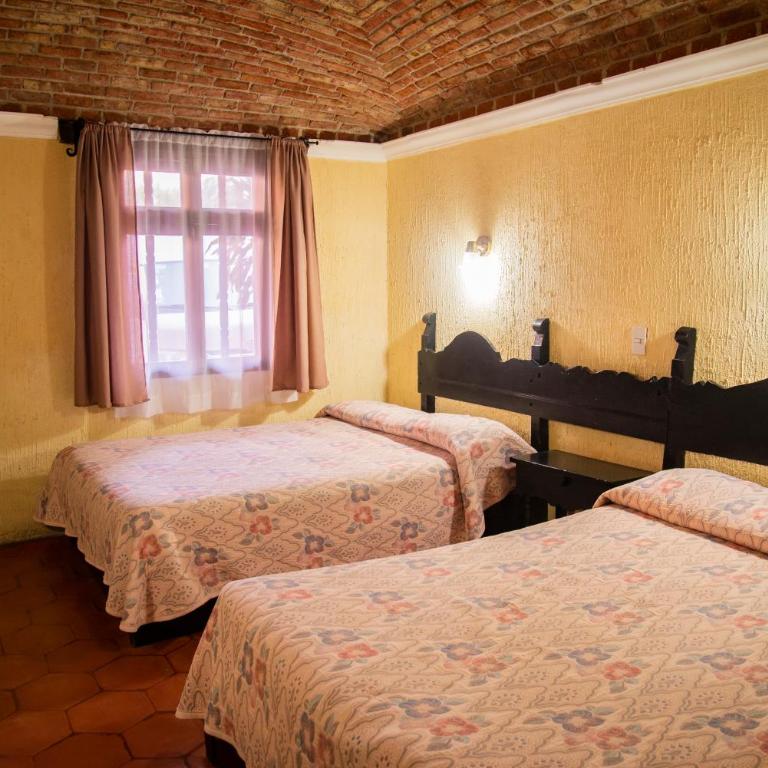 Hotel Hacienda de Cobos - Twin Room - 16