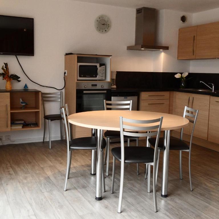 REF 164 Appartement T4 pour six personnes résidence avec piscine port Crouesty ARZON - Appartement 3 Chambres - 2
