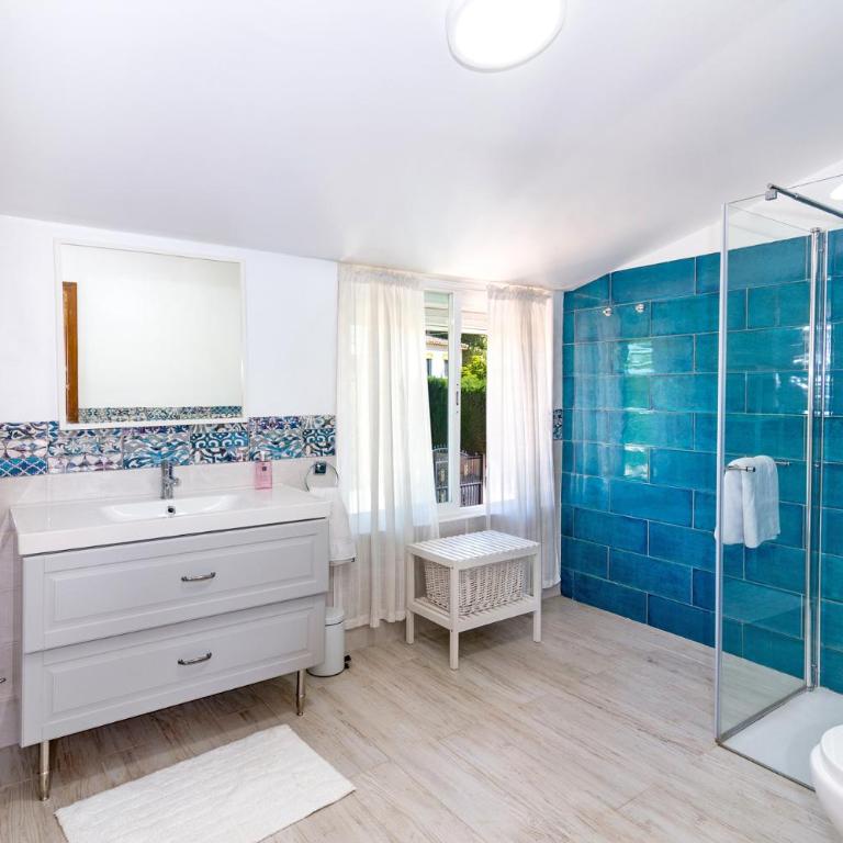 Villa Alegría - Option of Heated Pool - Sleeps 8 - Villa con Piscina Privata - 8