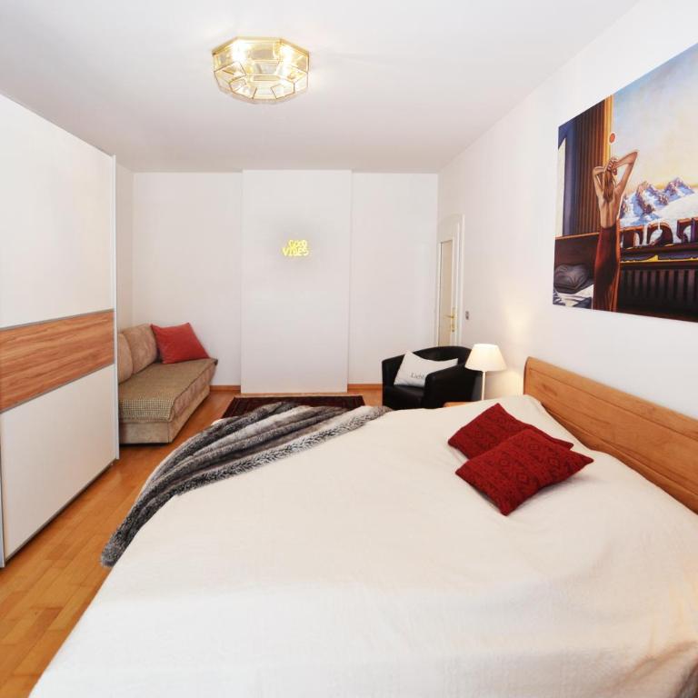 Ferienwohnung Sommer - mit privatem Seezugang - Apartment mit 2 Schlafzimmern und Balkon - 24