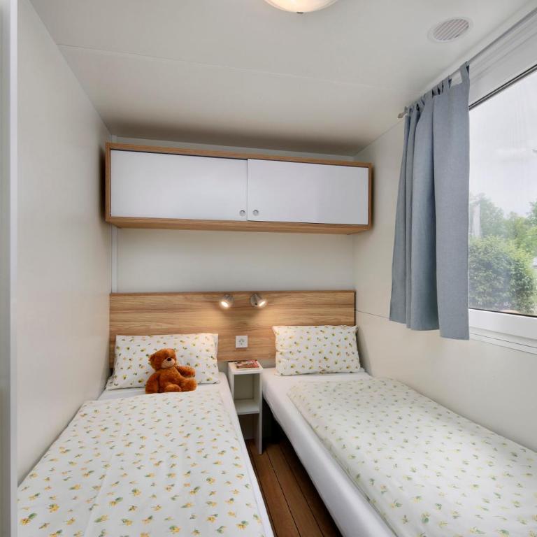 Albatross Mobile Homes on Camping Playa Brava - Casa Móvil Marte - 3