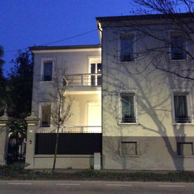 Villa Fiorentino - Camera Matrimoniale/Doppia con Letti Singoli - 11