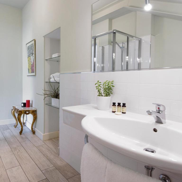 Villa Maria Boutique Apartments - Studio mit Seeblick - 10