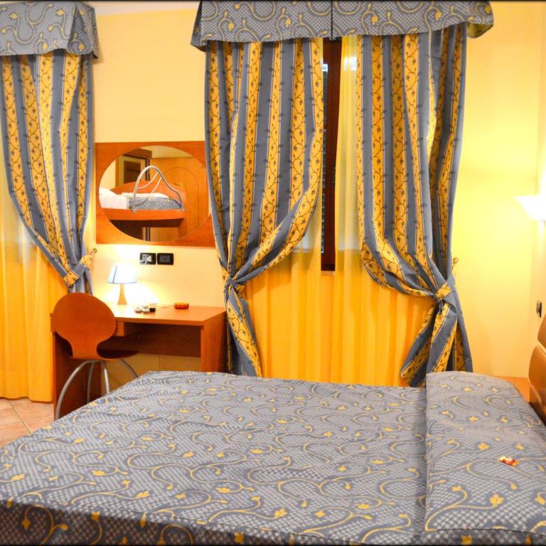 Hotel Anfora - Camera Quadrupla - 3