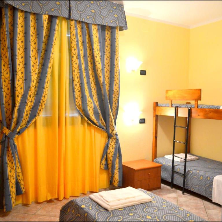 Hotel Anfora - Camera Familiare (5 Adulti) - 6