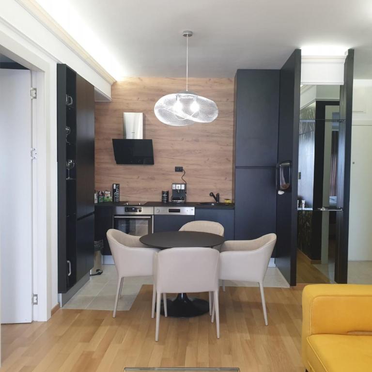 The Main Square Apartments - Apartman sa 2 Spavaće Sobe - 3