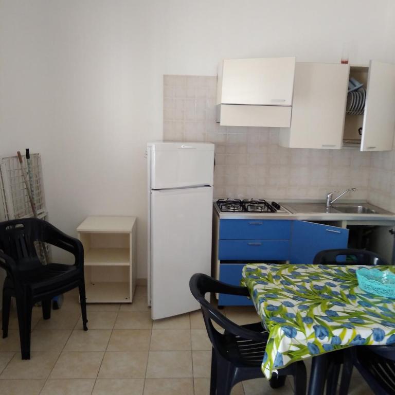 Appartamenti Marazzurro - Appartamento con 2 Camere da Letto senza Vista Mare - 9