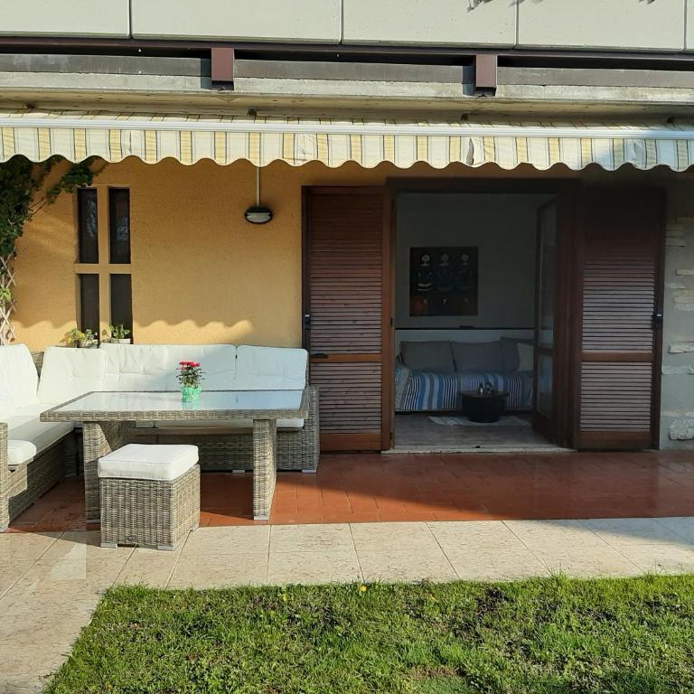 Appartamento centro Lazise con piscina e giardino privato - Appartamento con 2 Camere da Letto - 4