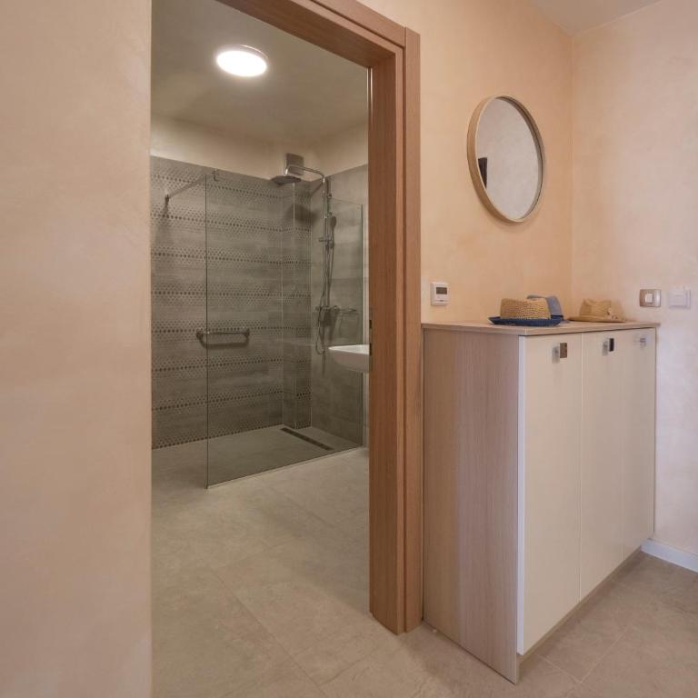 Hotel Hermes Budva - Apartman sa Balkonom - 15