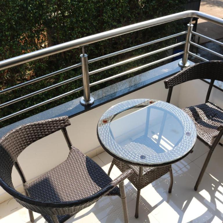 Los Lagos Resort Hotel - Standard Triple Room - 1