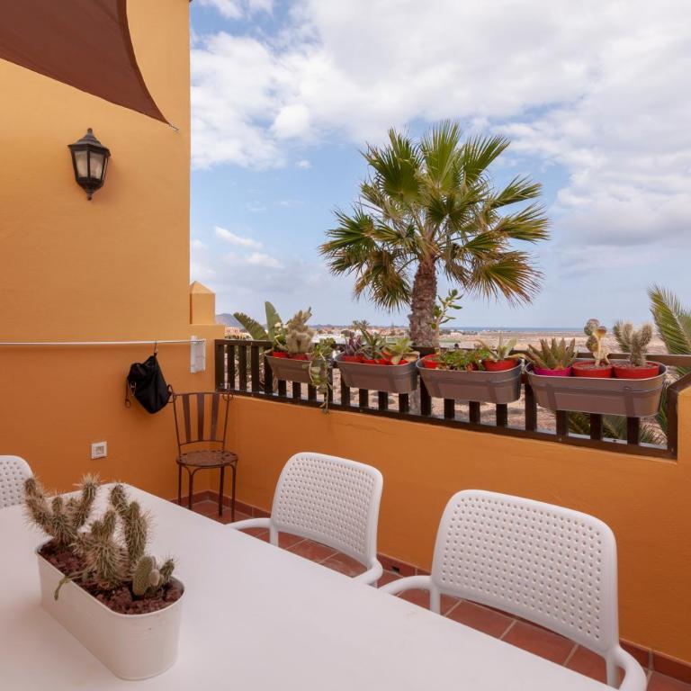 Leonardos - Two-Bedroom Apartment - 16