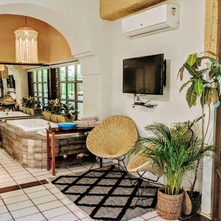 Steps to Ocean Huge Beach Villa Private Pool in Exclusive Fase 1 Playacar - Villa - 21