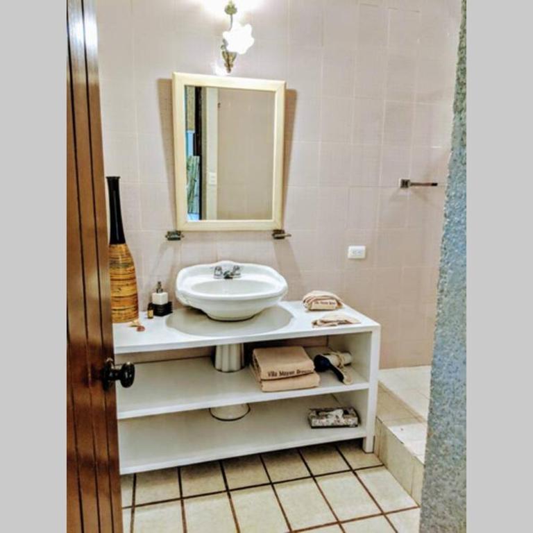 Steps to Ocean Huge Beach Villa Private Pool in Exclusive Fase 1 Playacar - Villa - 46
