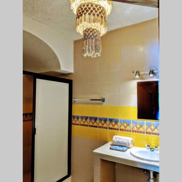 Steps to Ocean Huge Beach Villa Private Pool in Exclusive Fase 1 Playacar - Villa - 54