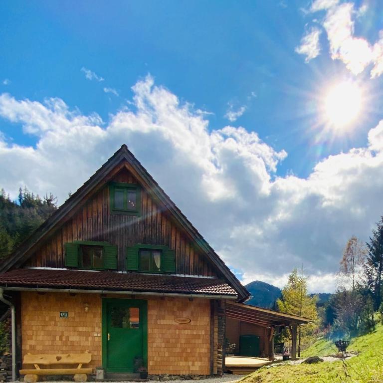 Zirbitz Hütte am Waldrand - Sauna, Kamin, Feuerstelle, Ausblick - Maison 3 Chambres - 28